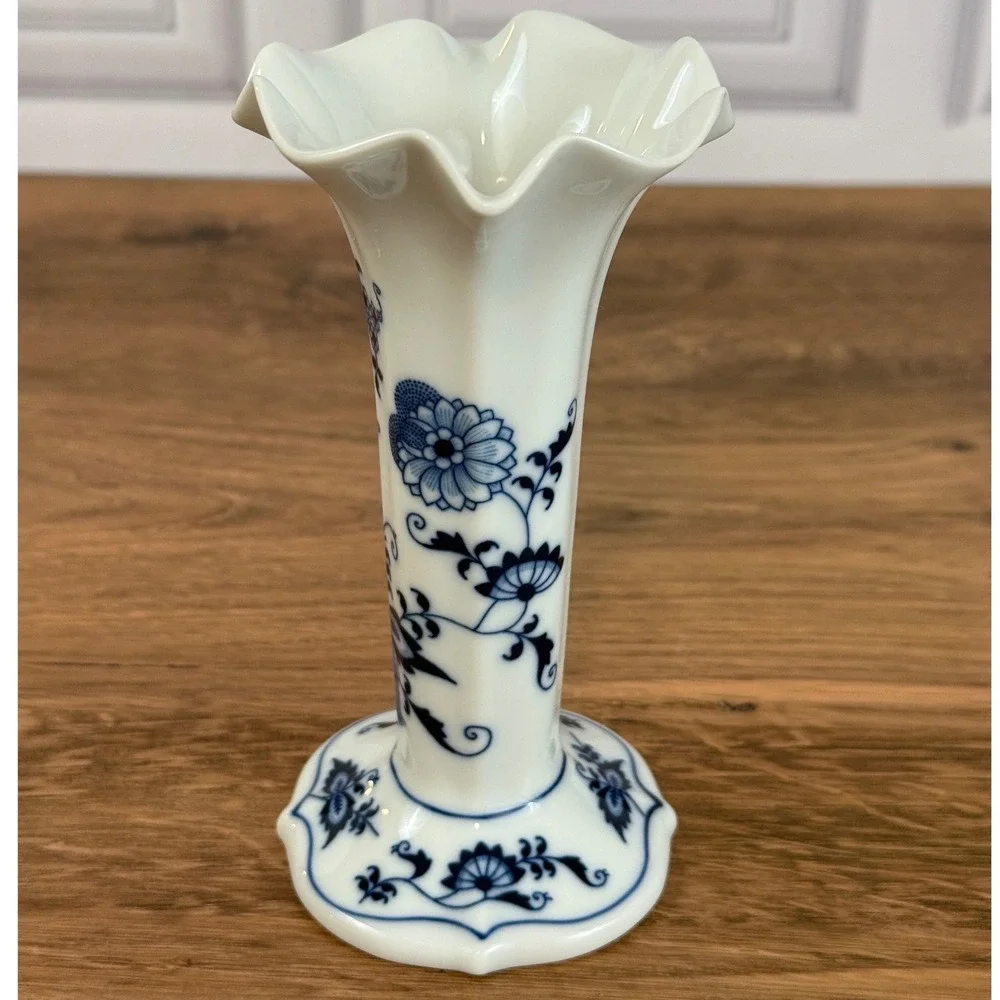 Blue Danube‎ Cobalt Onion Pattern 6